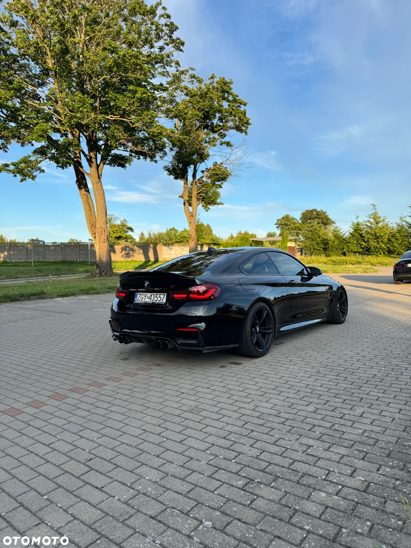 BMW M4 Coupe DKG - 32