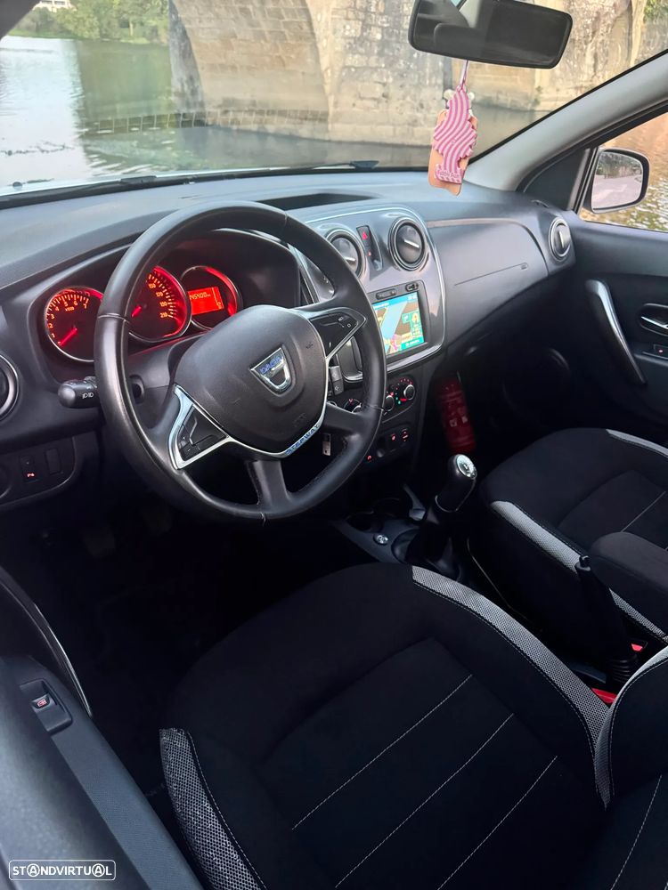 Dacia Sandero 1.0 TCe Stepway - 10