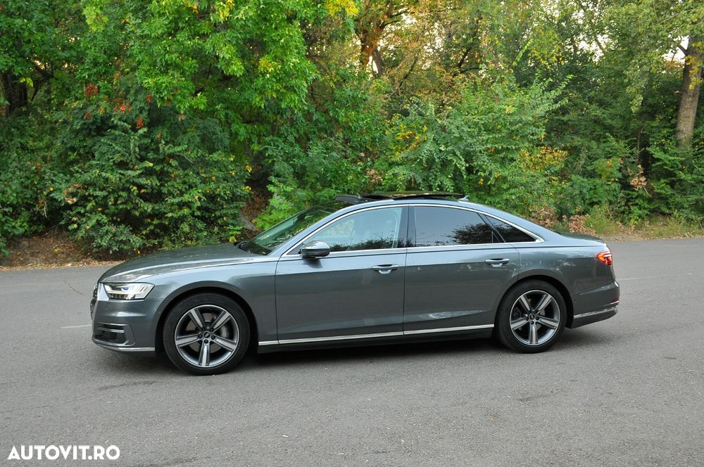 Audi A8 - 6