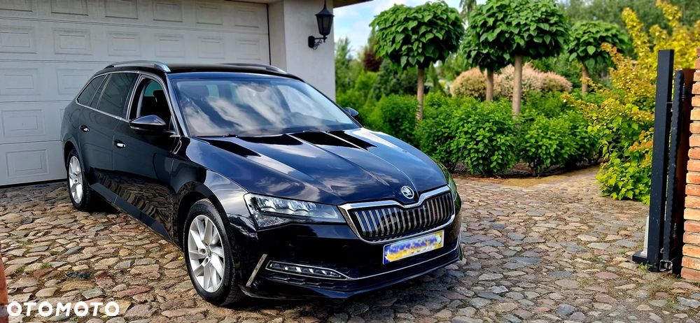 Skoda Superb 1.4 TSI Plug-In Hybrid Style DSG - 2