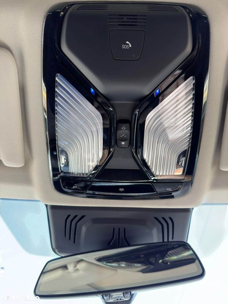 BMW Seria 3 320d xDrive AT MHEV - 8