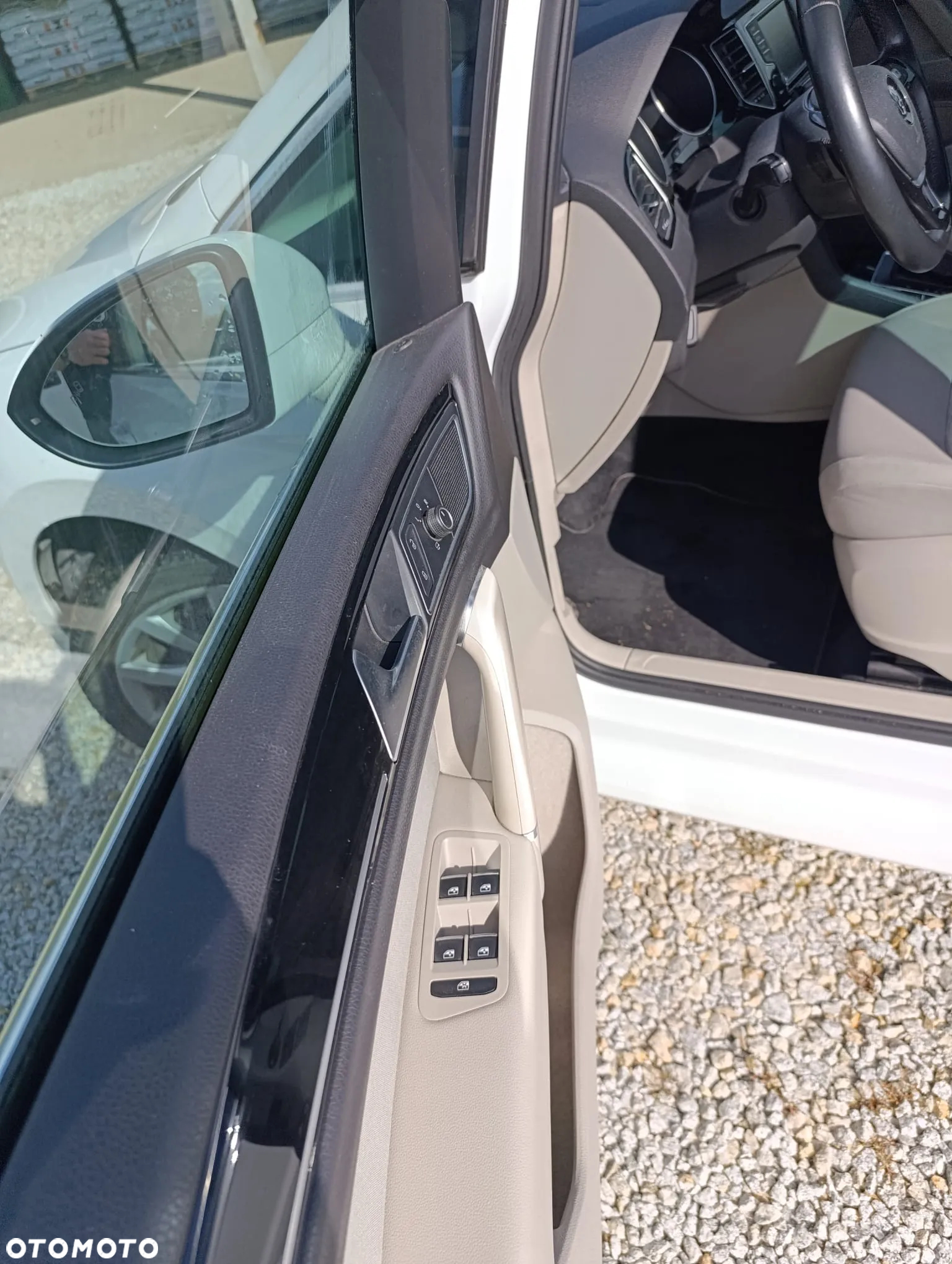 Volkswagen Golf Sportsvan - 12