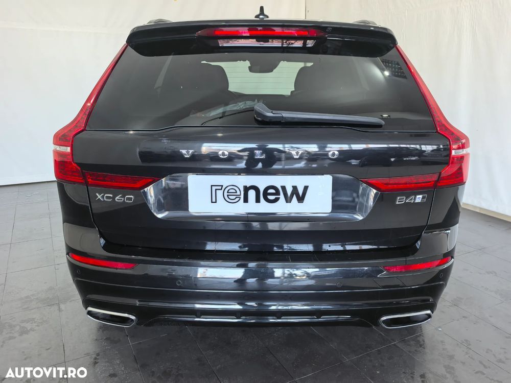 Volvo XC 60 B4 MHEV R-Design - 7
