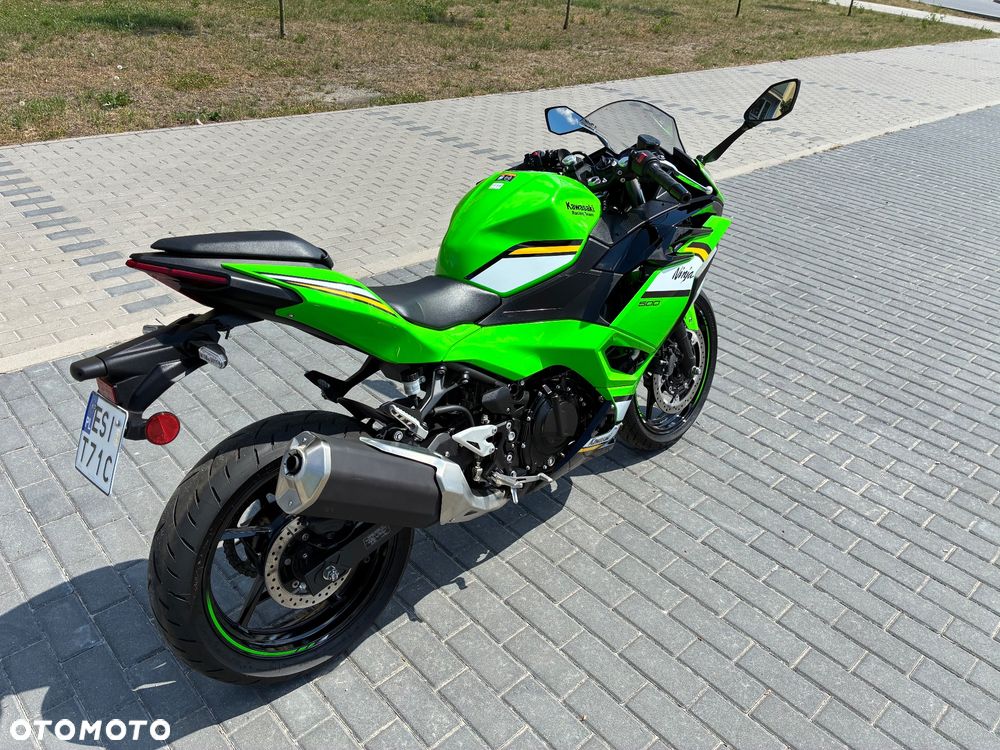 Kawasaki Ninja - 4