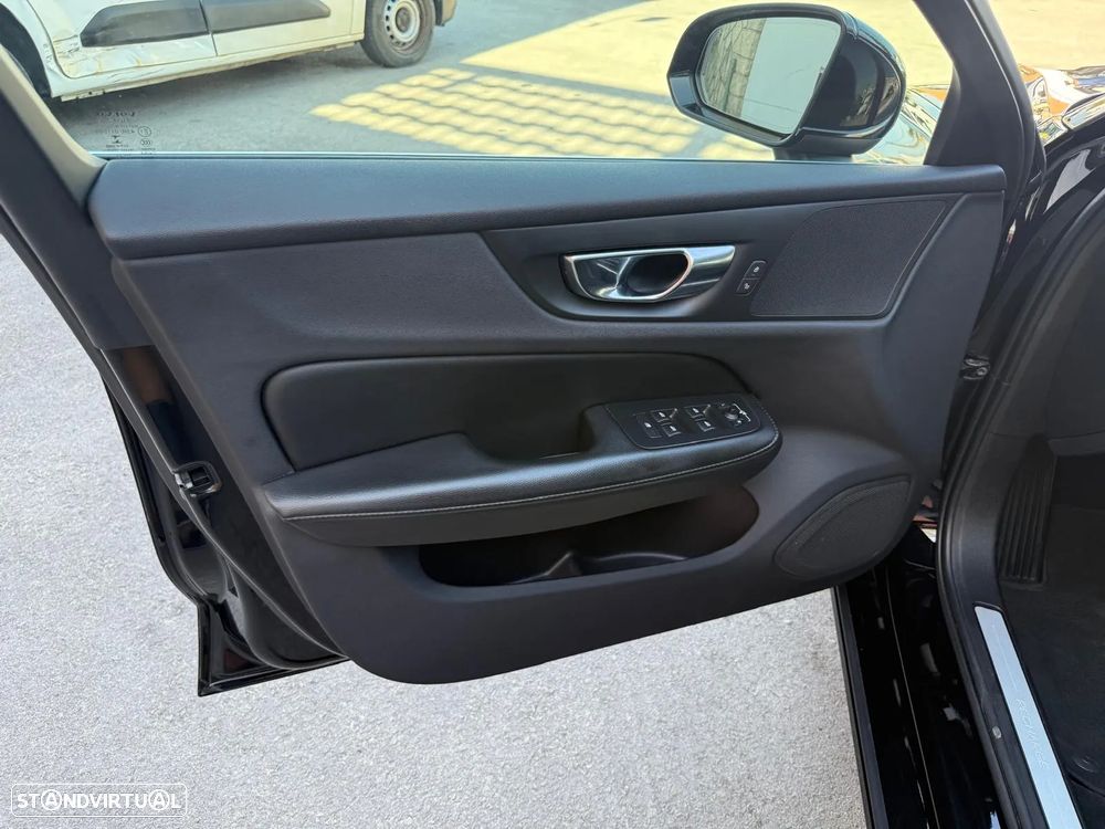 Volvo V60 2.0 T6 AWD TE Inscription - 11