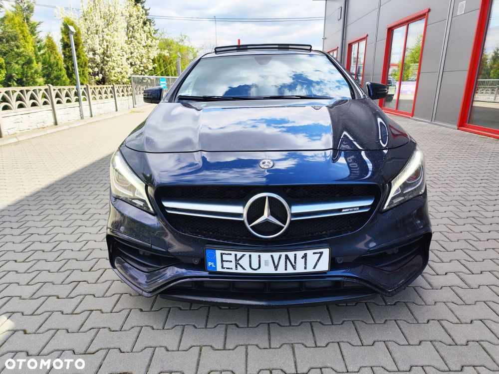Mercedes-Benz CLA - 24