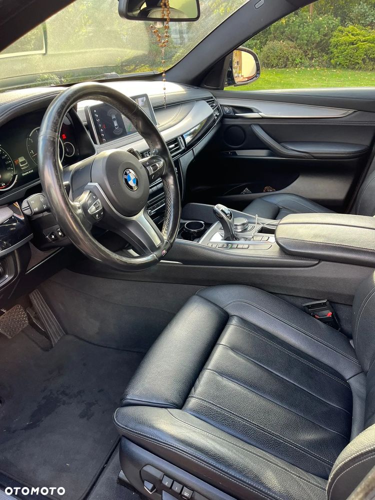 BMW X6 xDrive40d - 8