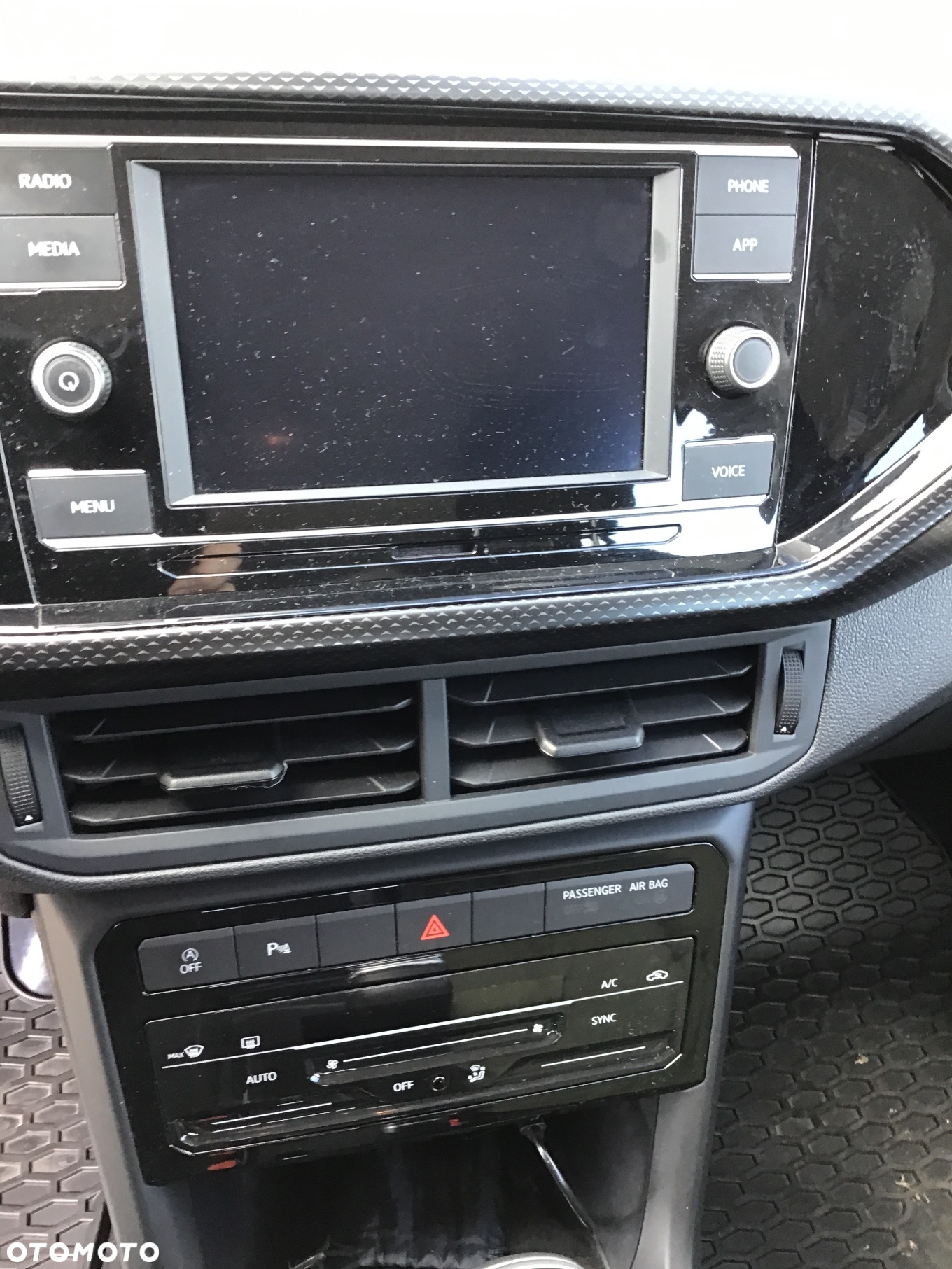 Volkswagen T-Cross 1.0 TSI Life - 6