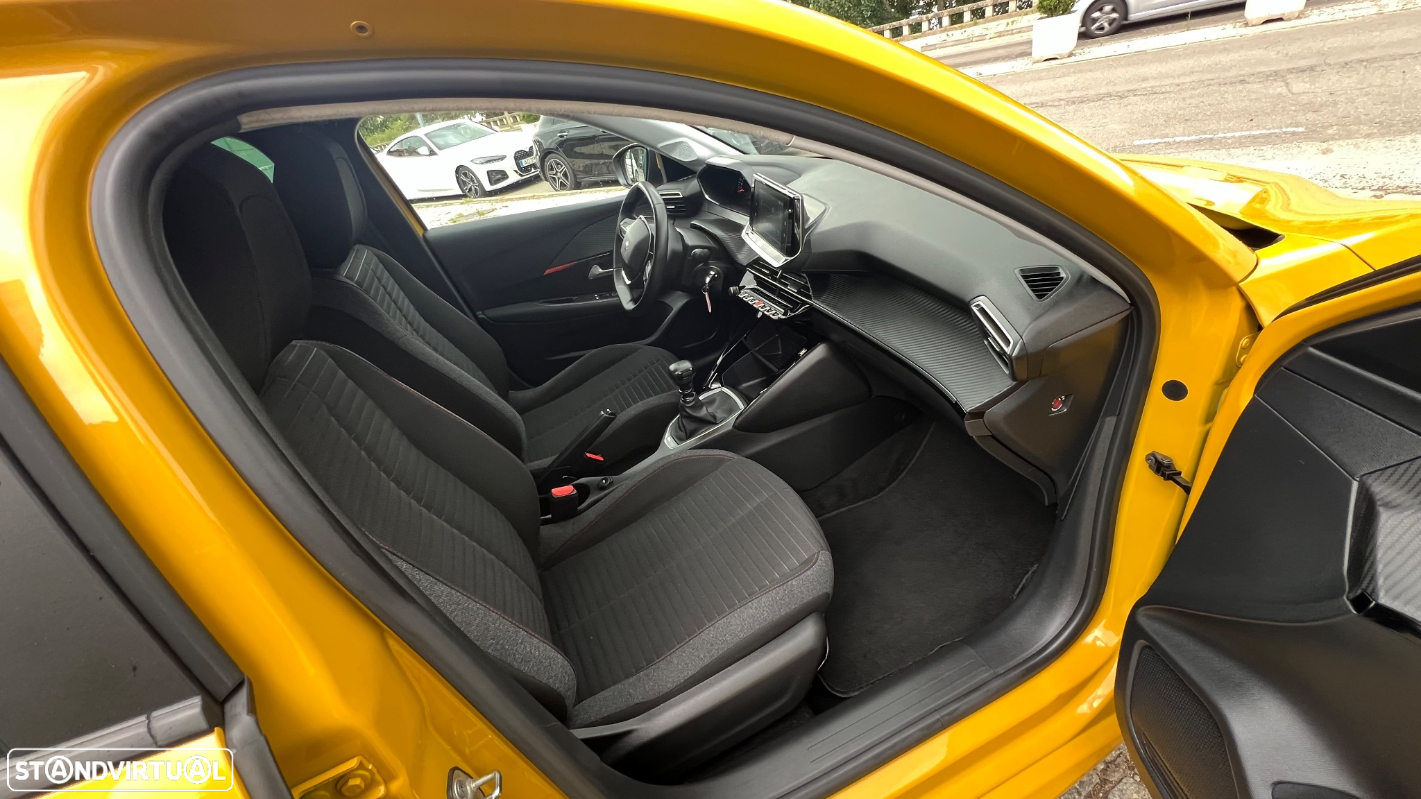 Peugeot 208 1.2 PureTech Allure Pack - 11