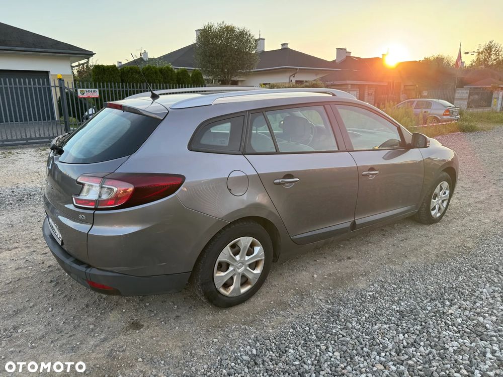 Renault Megane 1.5 dCi Dynamique - 6