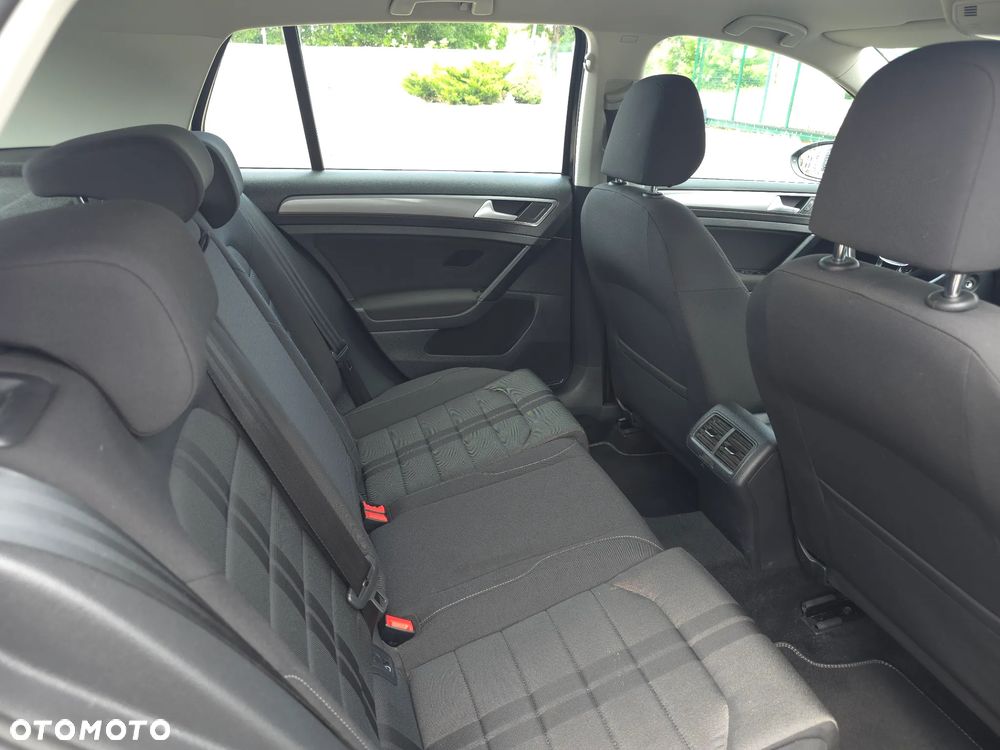 Volkswagen Golf 1.2 TSI BMT Trendline - 13