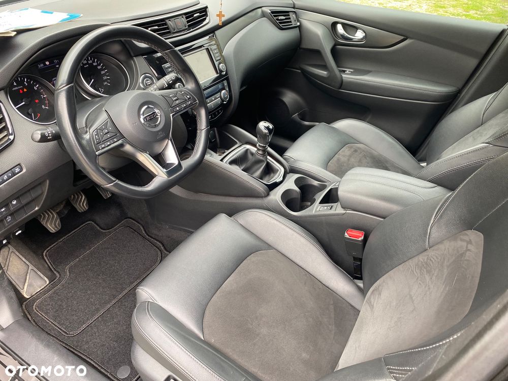 Nissan Qashqai 1.3 DIG-T N-Tec - 30