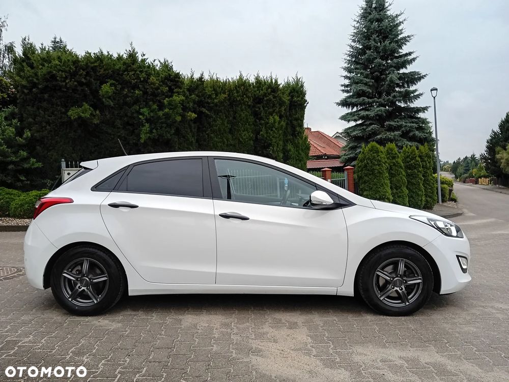 Hyundai i30 1.4 Fifa World Cup Edition - 6