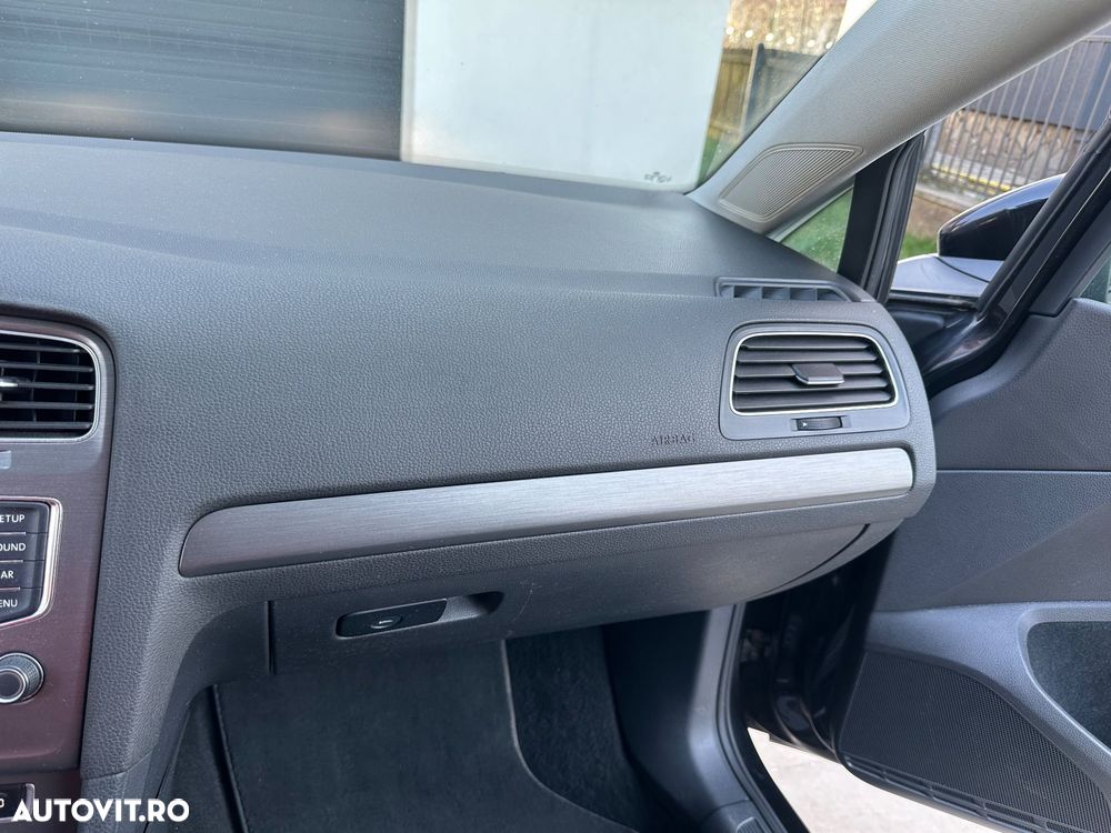 Volkswagen Golf Sportsvan - 12