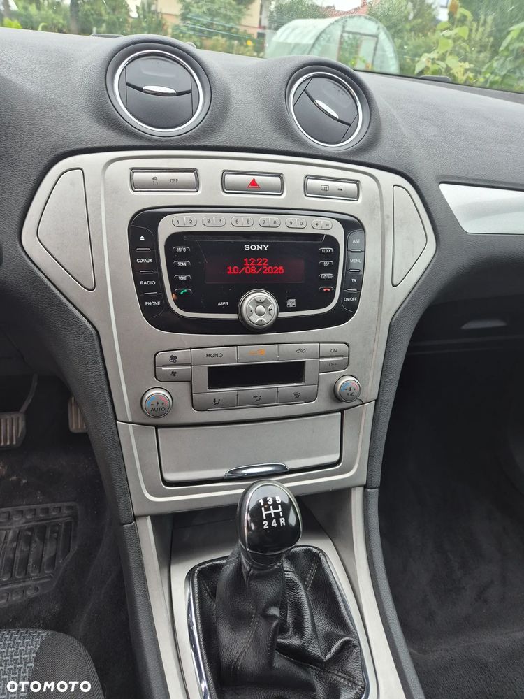 Ford Mondeo 2.0 Viva Titanium - 11