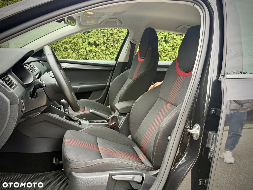 Skoda Octavia 2.0 TDI SCR Style DSG - 17