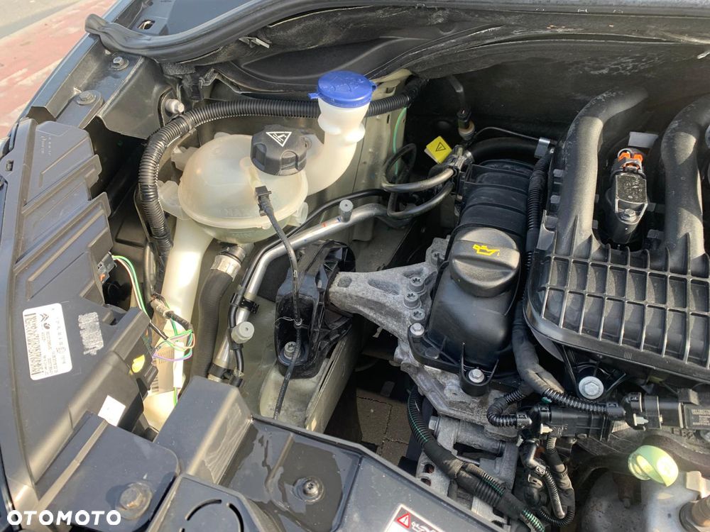 Citroën C3 ver-1-5-bluehdi-feel-pack-s-s - 11