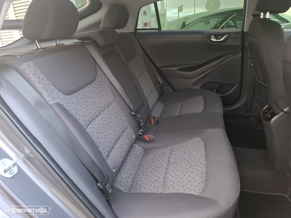 Hyundai Ioniq 28kWh Eletric Tech - 40