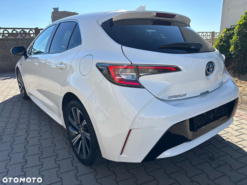Toyota Corolla - 5
