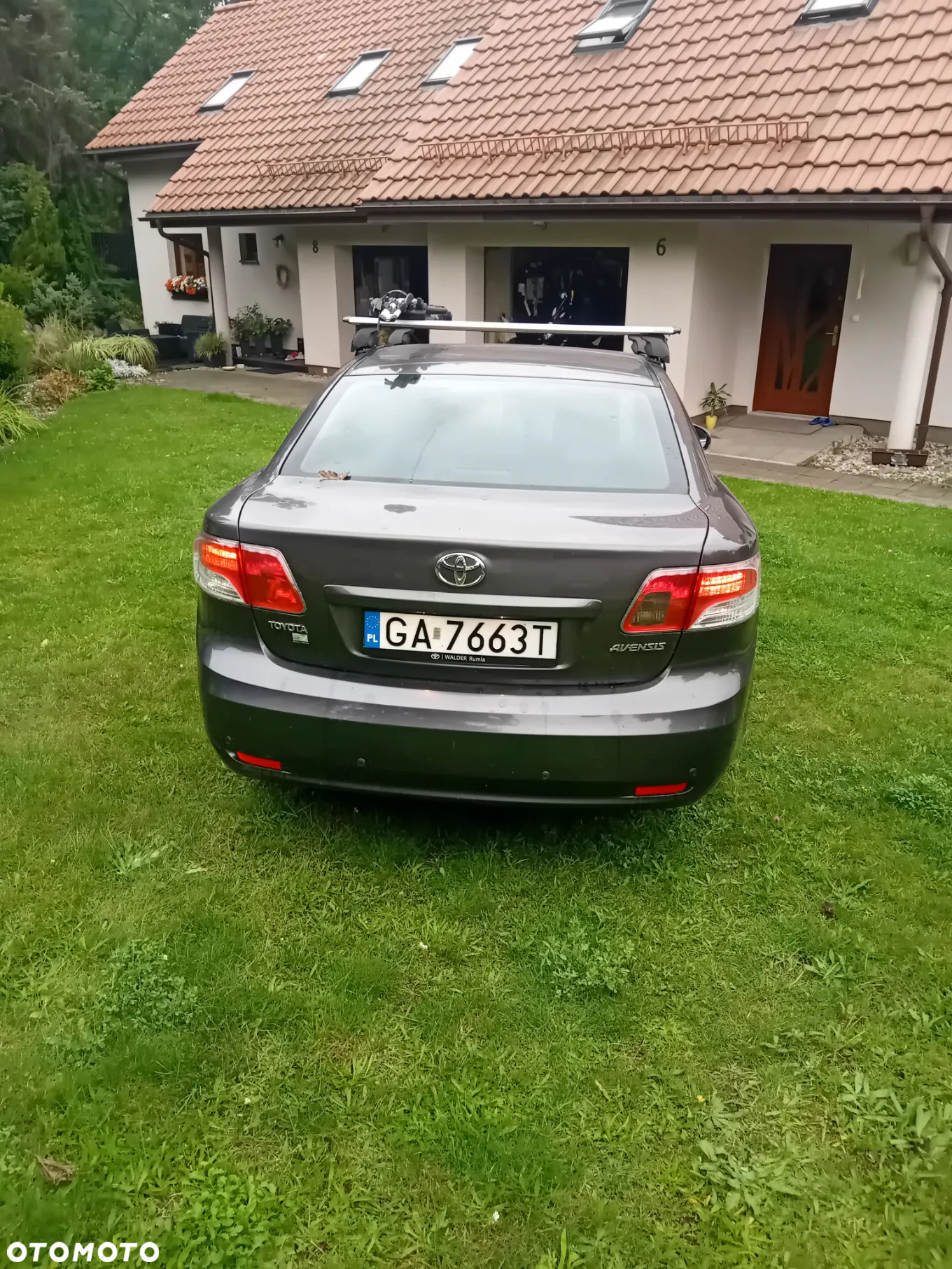 Toyota Avensis 1.8 Sol - 4