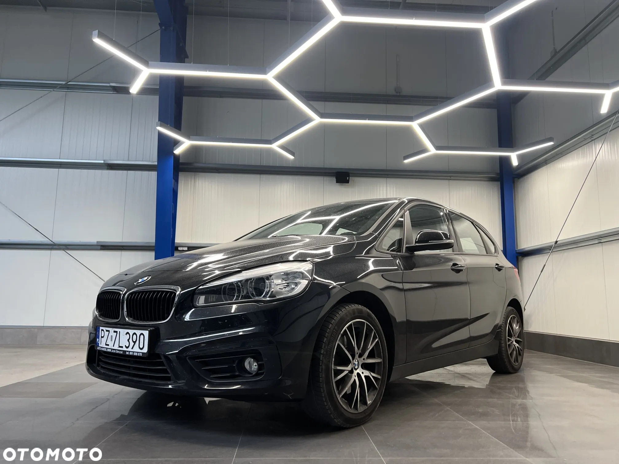 BMW Seria 2 218i Advantage - 2