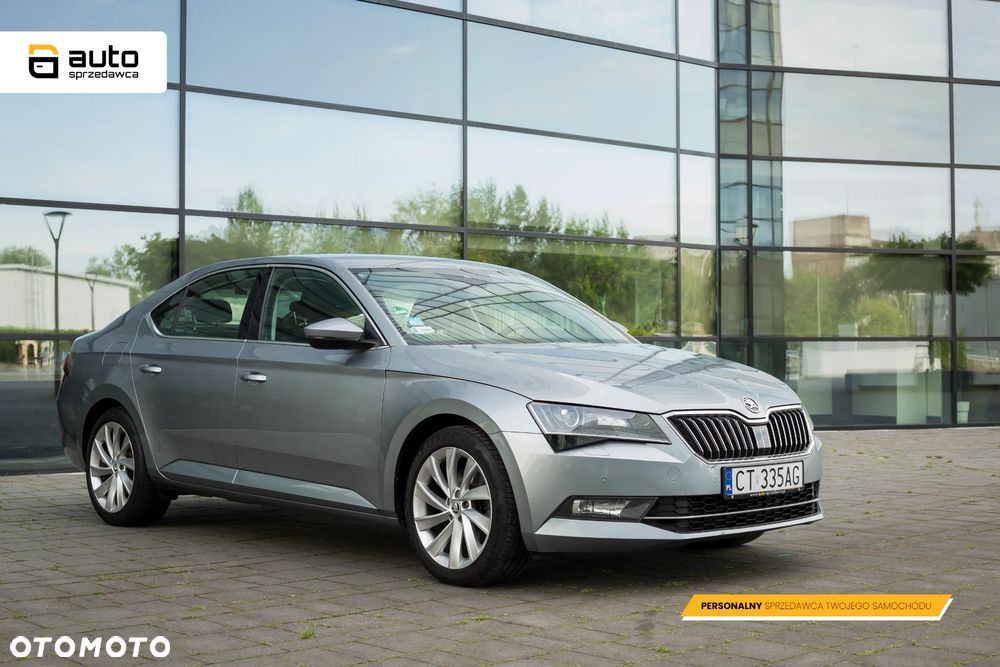 Skoda Superb 2.0 TDI Style DSG - 6