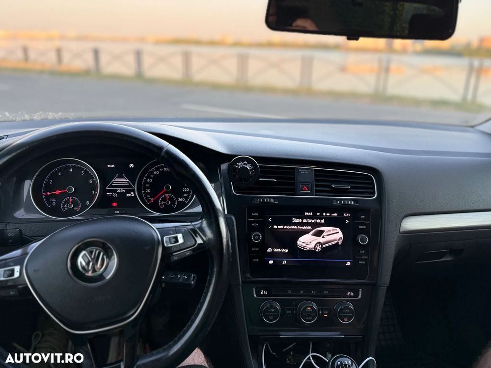 Volkswagen Golf 1.0 TSI (BlueMotion Technology) Comfortline - 3