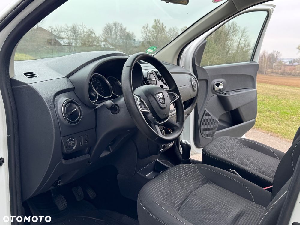 Dacia Dokker dCi 90 Laureate - 31