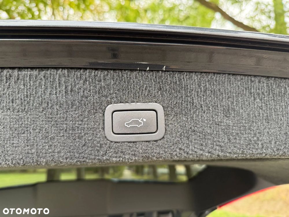 Volvo V70 D2 Momentum - 16