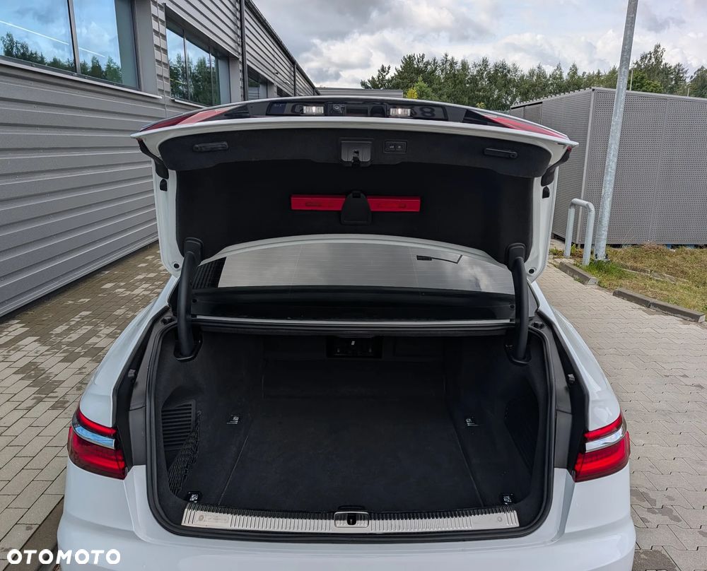 Audi A8 L 55 TFSI quattro tiptronic - 27