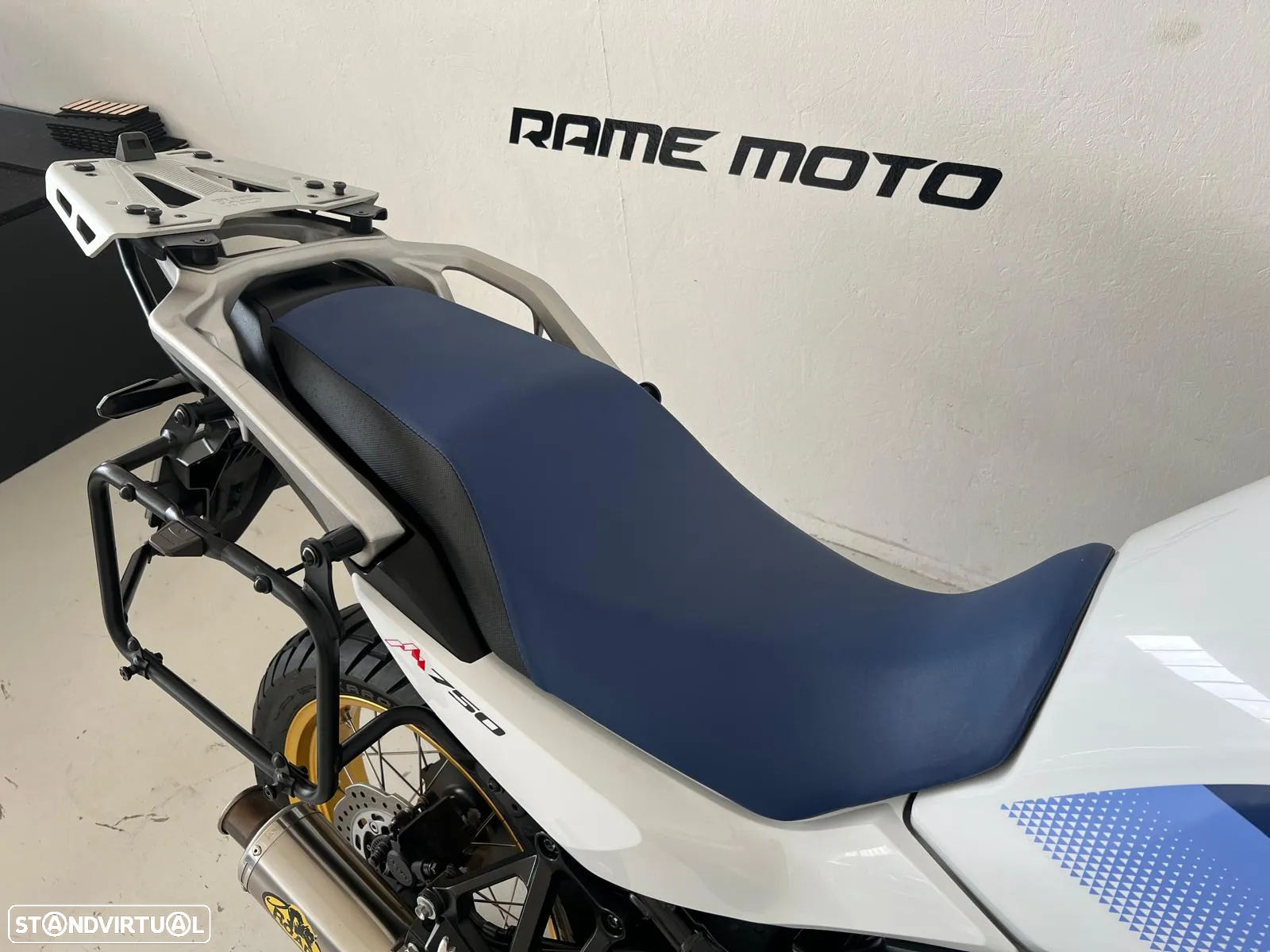 Honda Transalp 750 XL - 12