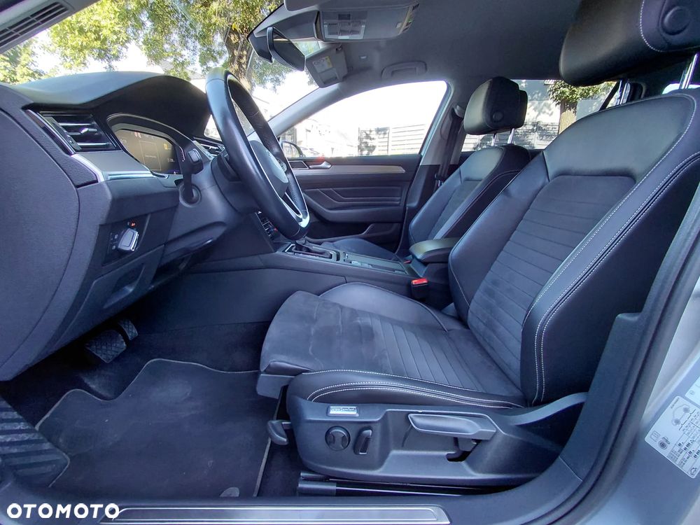 Volkswagen Passat 1.5 TSI EVO Elegance DSG - 23