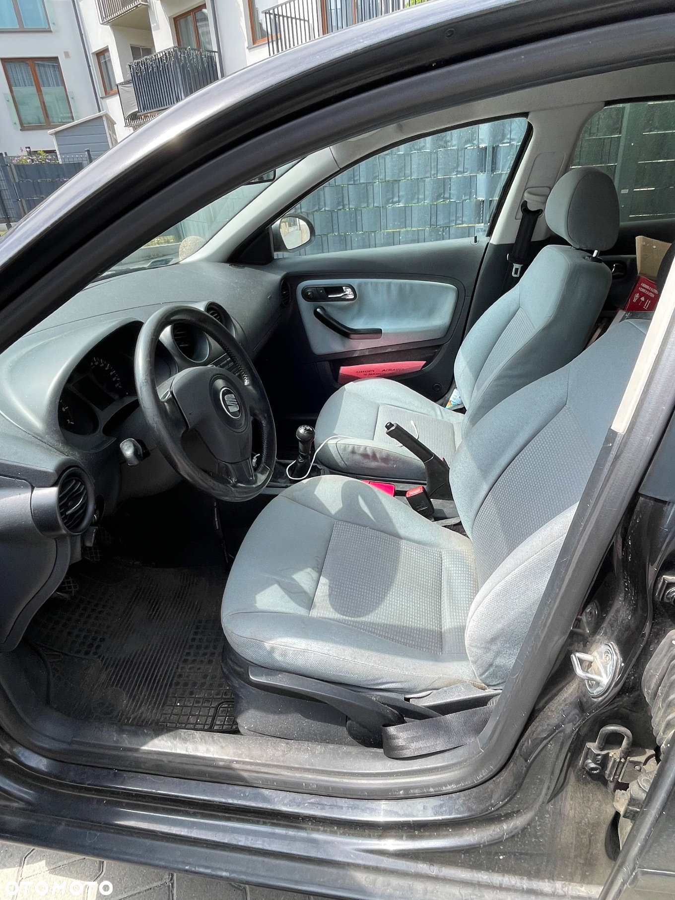 Seat Ibiza 1.4 16V Signo - 3
