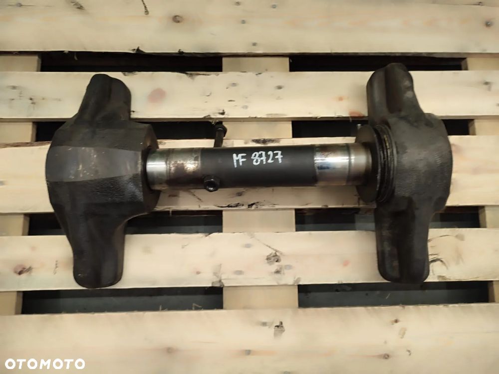 Wspornik osi przedniej 4276006 MASSEY FERGUSON 8727 - 6