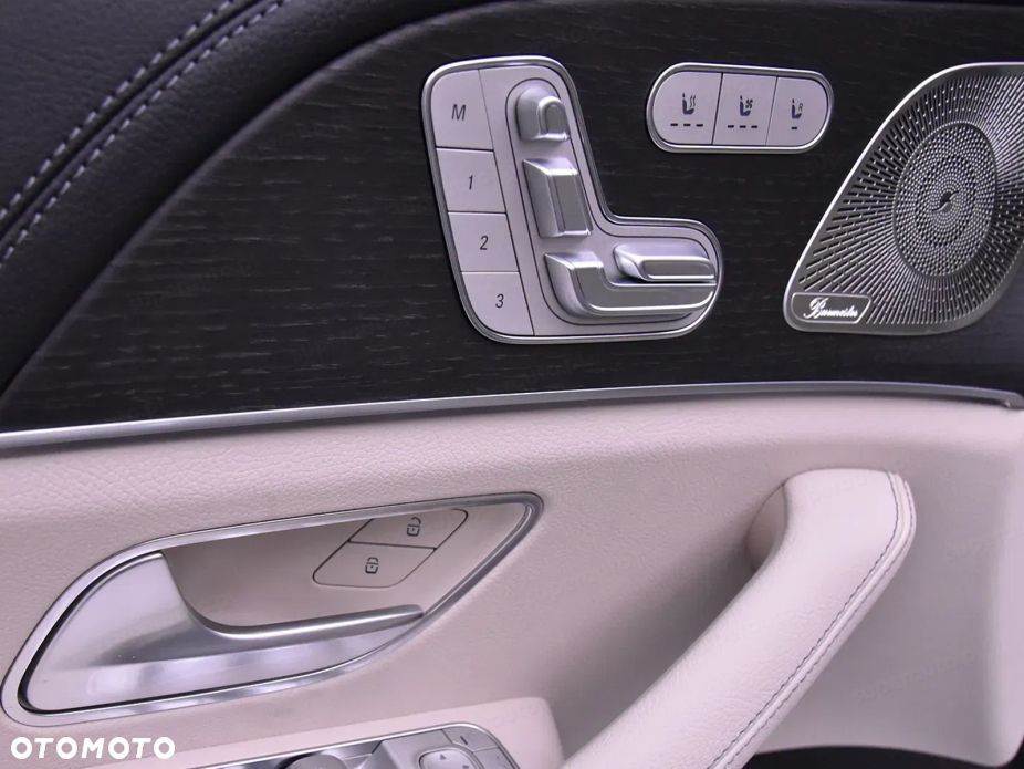 Mercedes-Benz GLE - 11