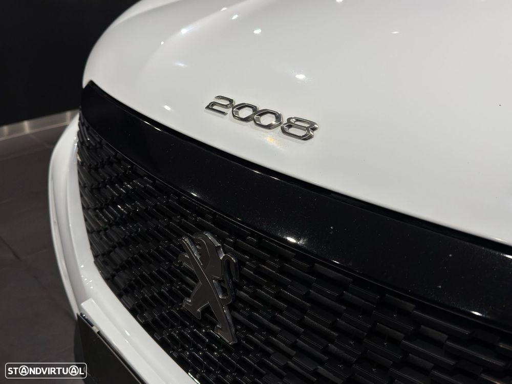 Peugeot 2008 - 12