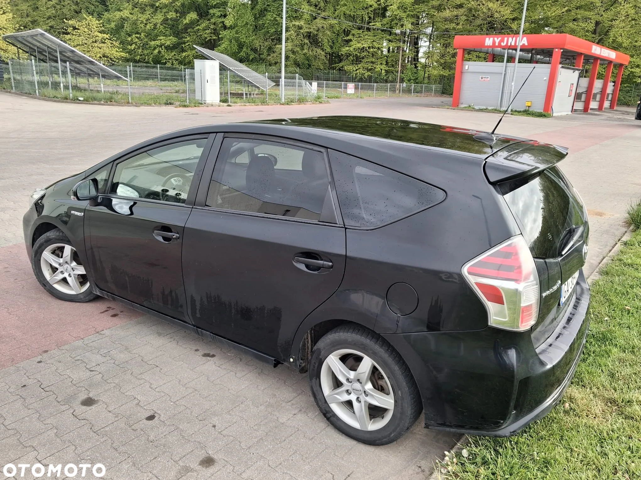 Toyota Prius+ (Hybrid) Executive - 4