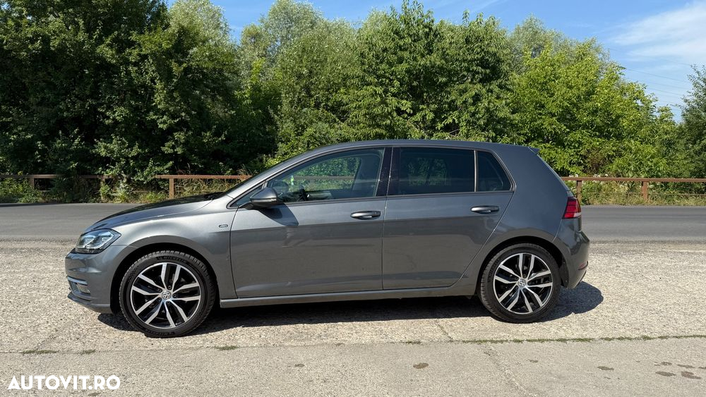 Volkswagen Golf - 19