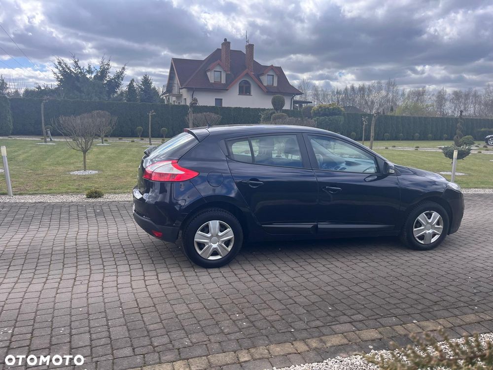 Renault Megane 1.5 dCi Style Edition - 4