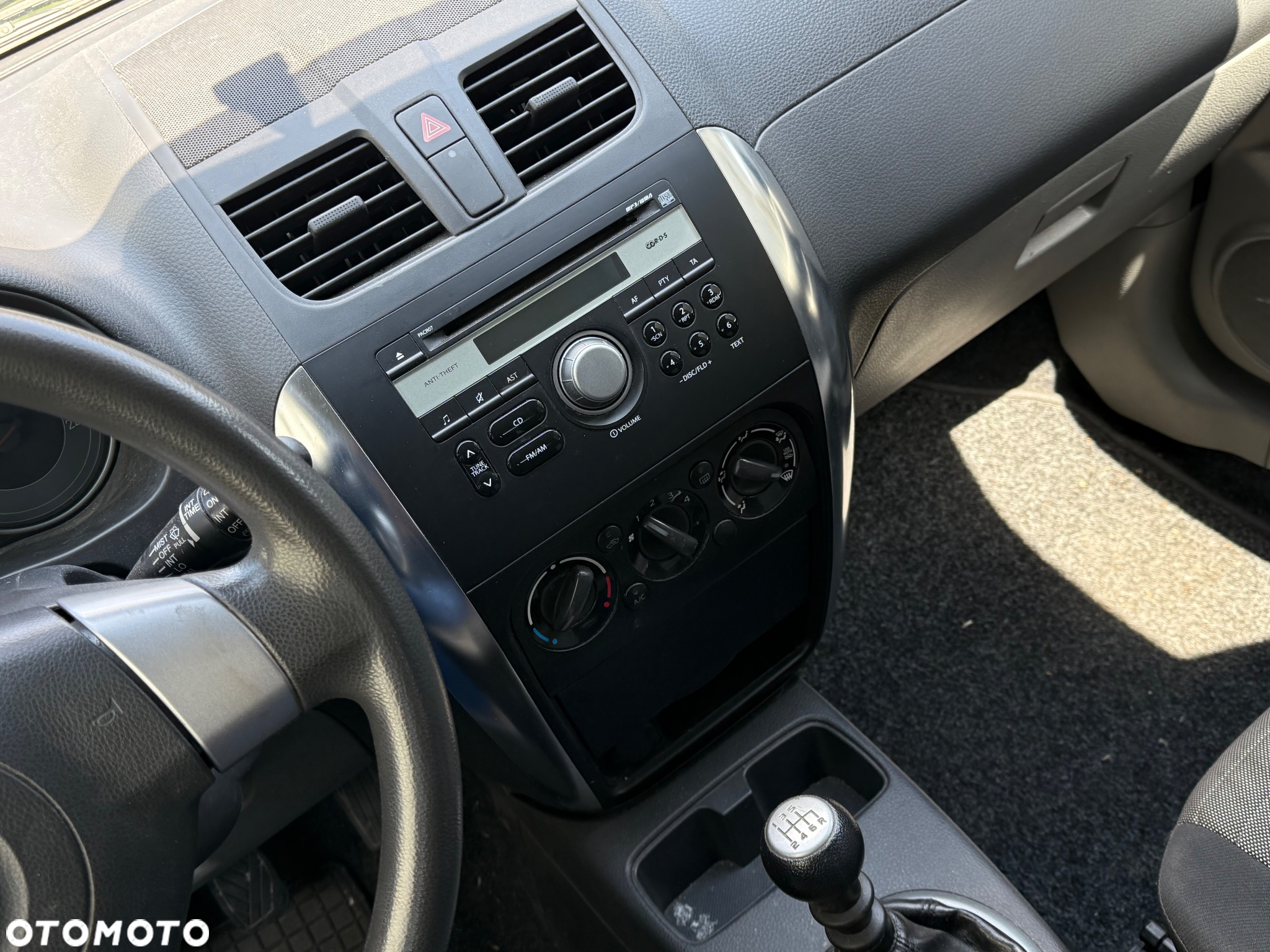 Suzuki SX4 - 14