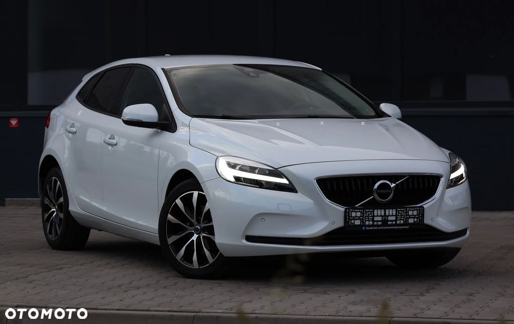 Volvo V40 T2 Drive-E Momentum - 4