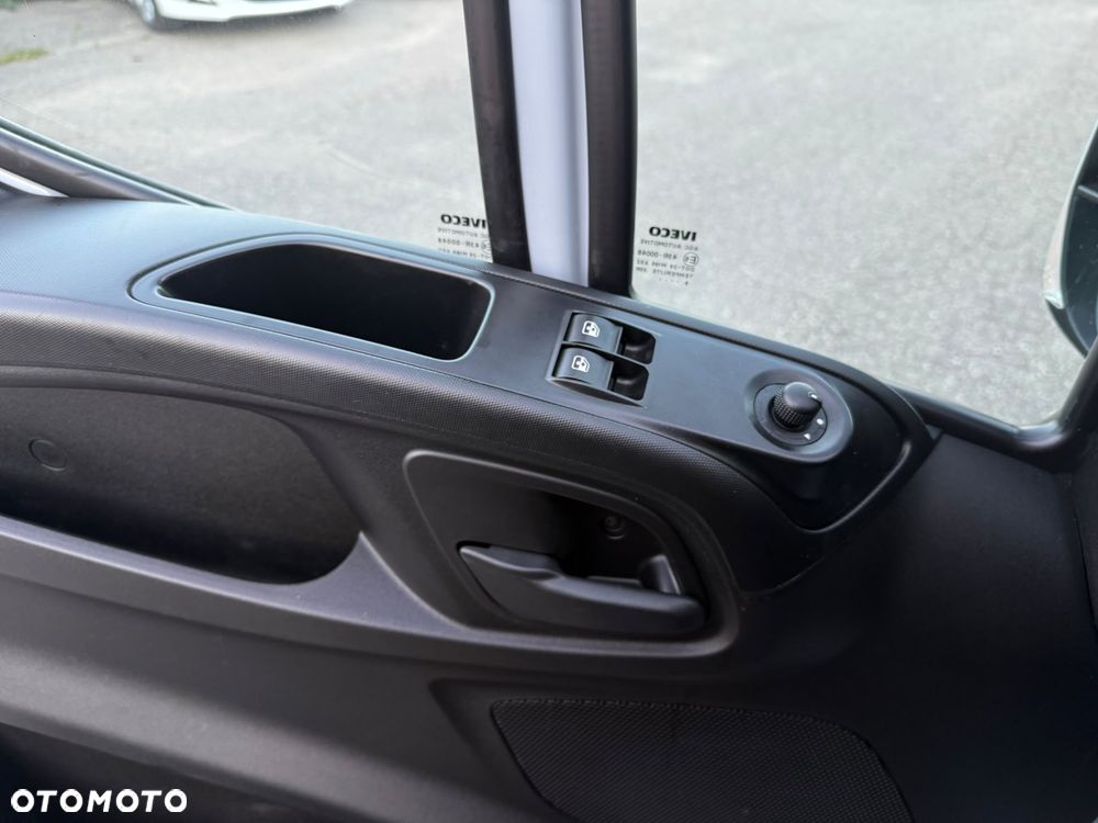 Iveco Daily 35S13 - 16