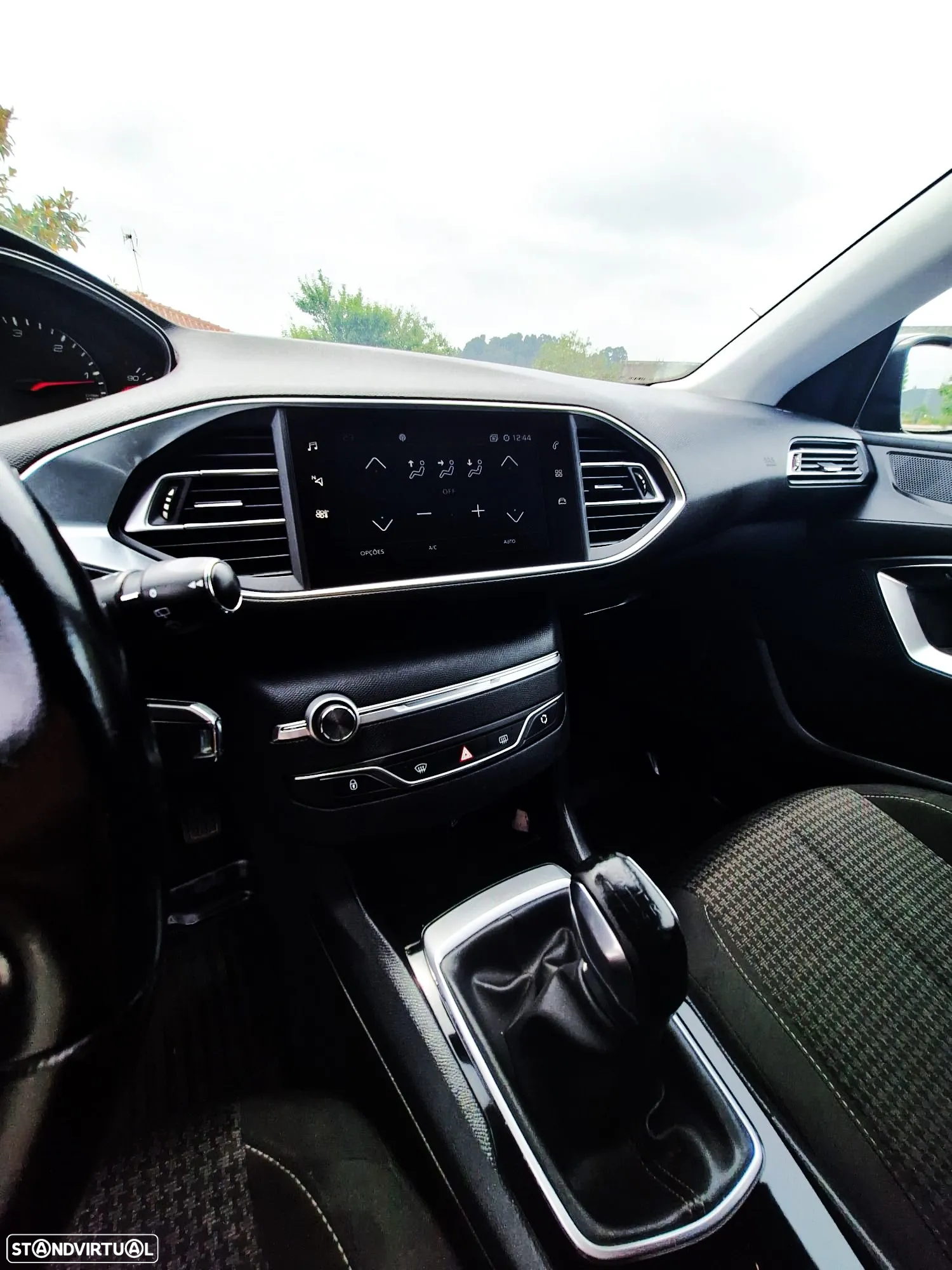 Peugeot 308 SW - 16