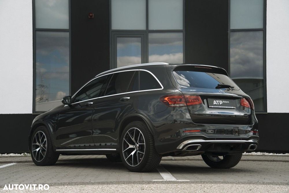Mercedes-Benz GLC 300 d 4MATIC - 7