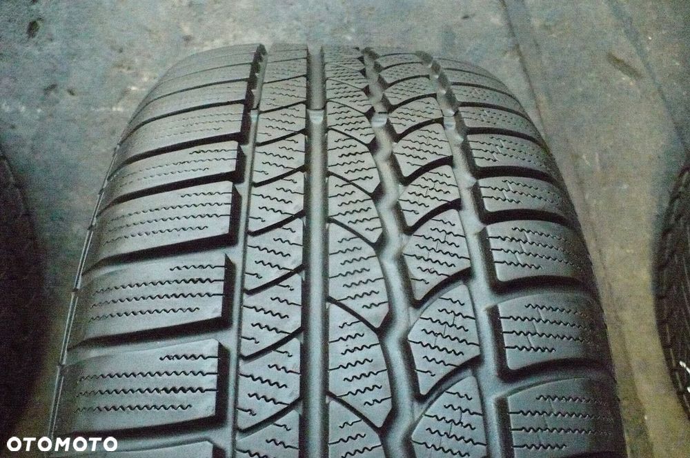 CONTINENTAL 4x4 WinterContact 255/55R18 7,3mm 2022 - 1
