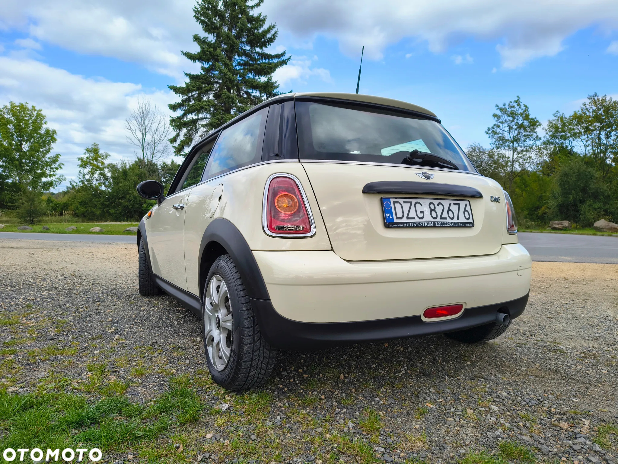 MINI ONE Standard - 21