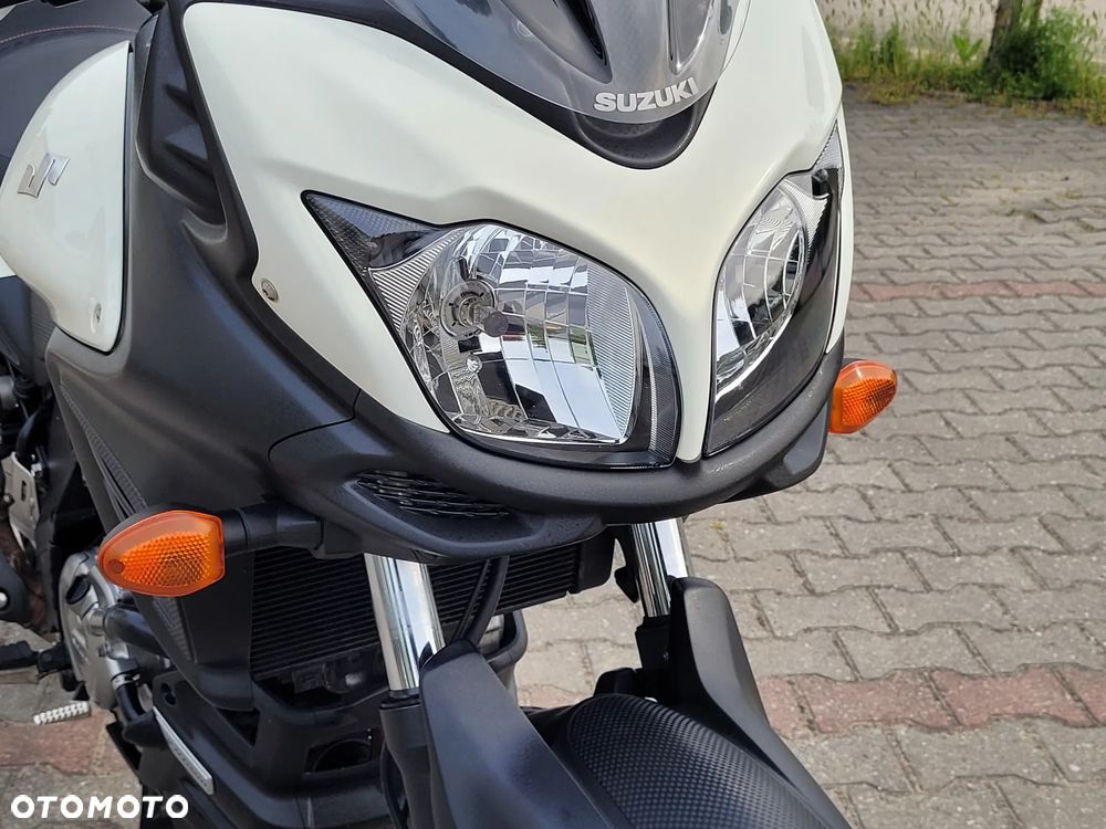 Suzuki DL - 6