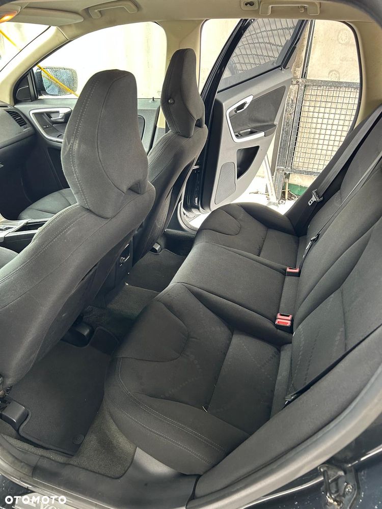 Volvo XC 60 - 10