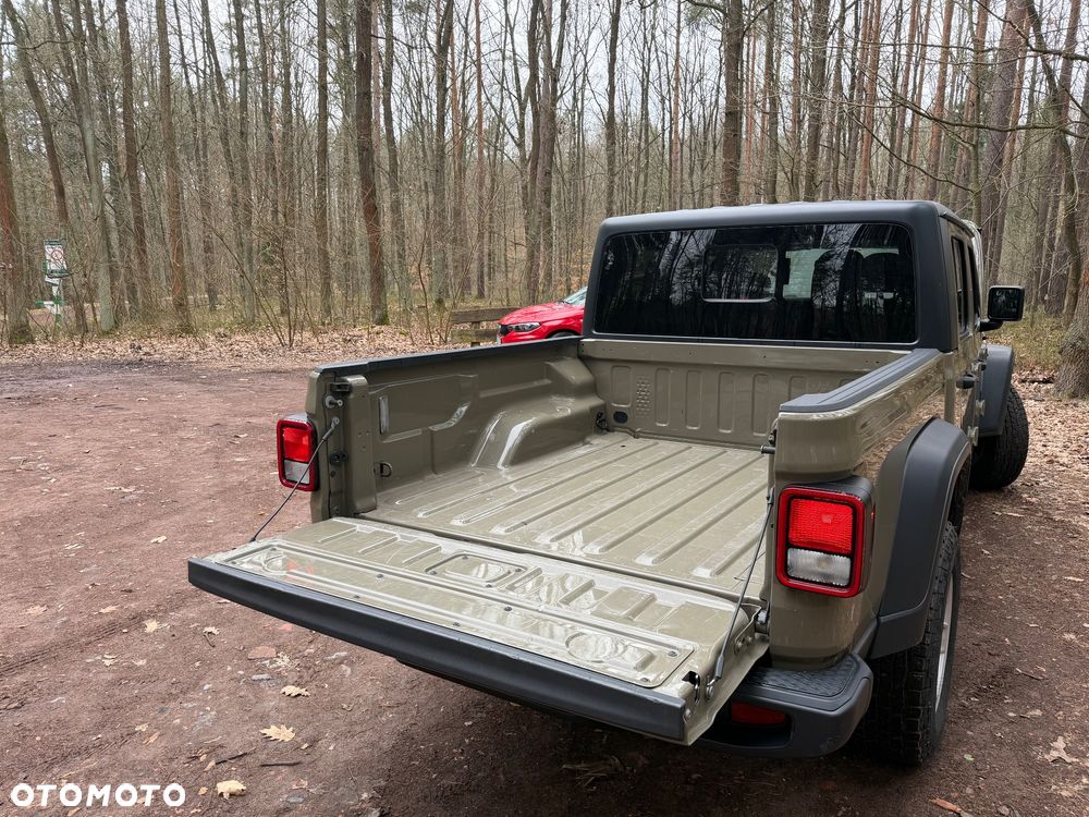 Jeep Gladiator - 10