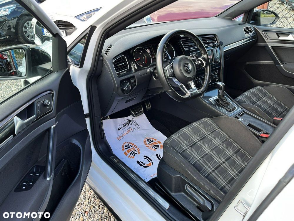 Volkswagen Golf VII 2.0 TDI BMT GTD DSG - 8
